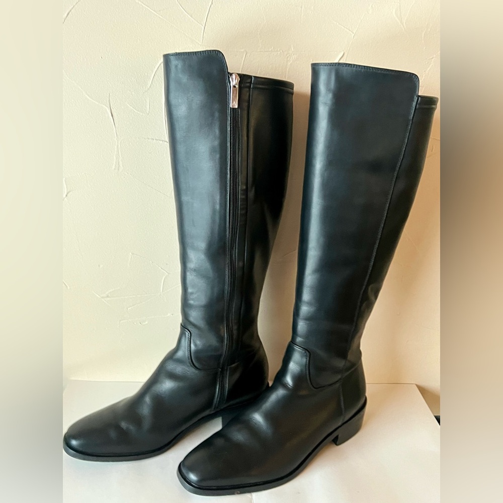Aquatalia Sleek Black Leather Knee-high Boots